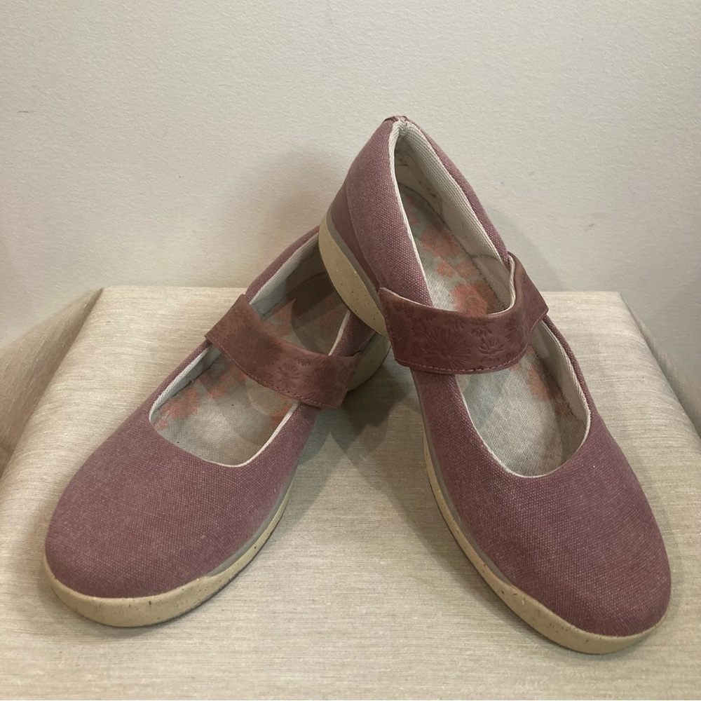 CHACO Sz 11 Gala Mary Janes Comfort Insole &  Outsole Slip On Sandals Shoes